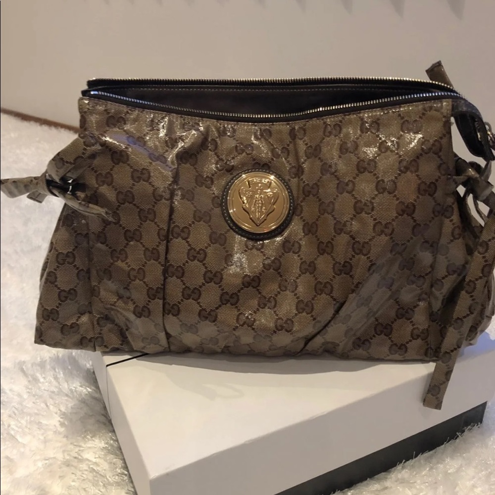 Gucci hysteria clutch -large